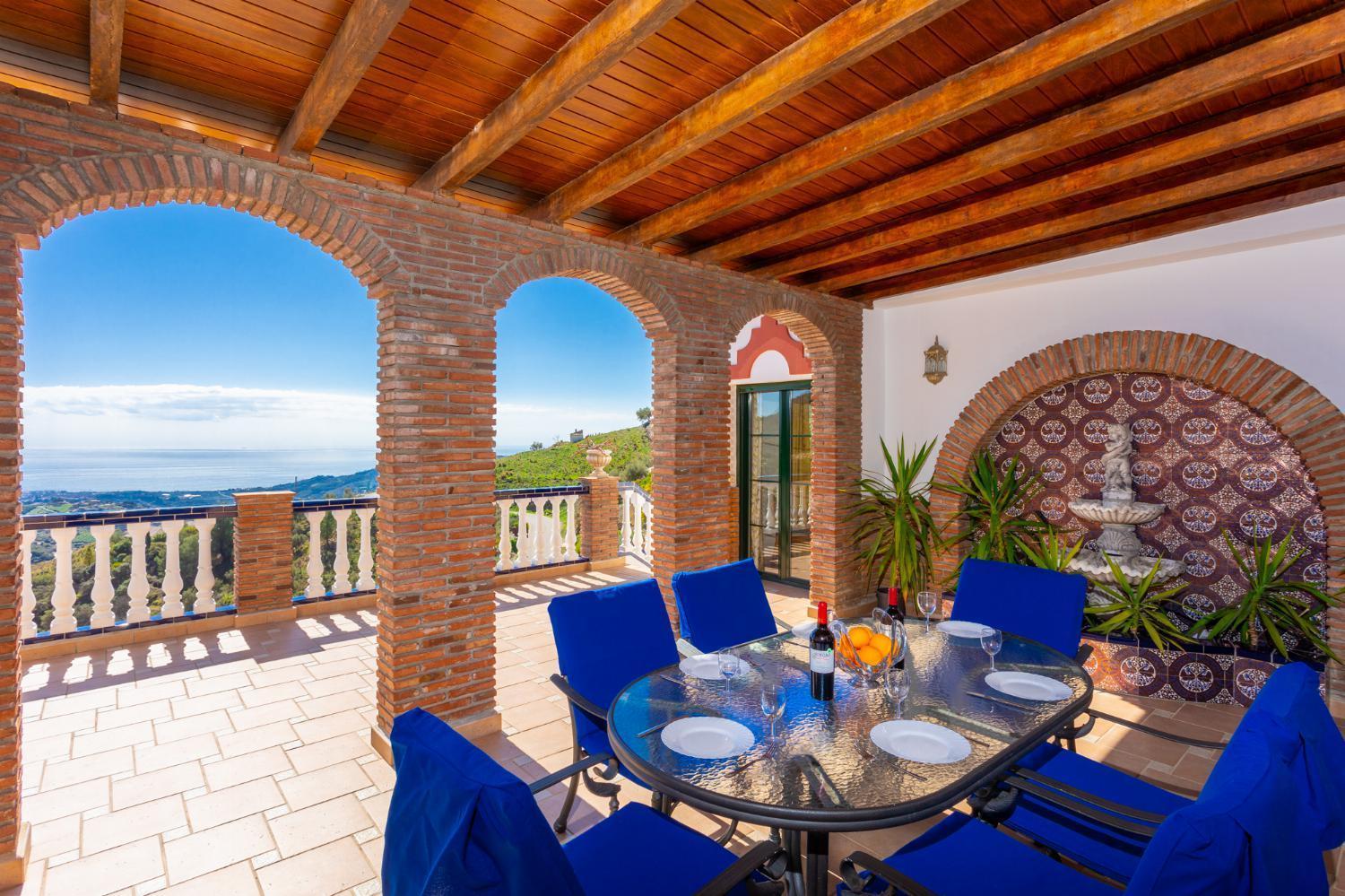 Villa El Pedregal *